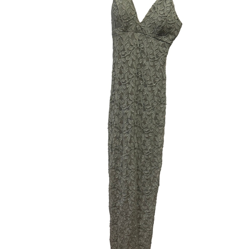 Windsor Green Embellished Sweetheart Maxi Dress